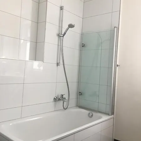 Komplettes Fuer Bis Zu 4 Personen Apartment Dornheim